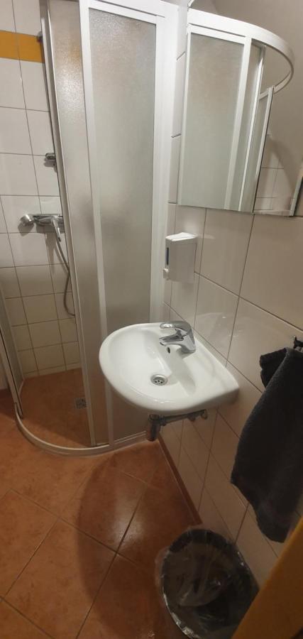 Pod Vinici Hotel Mikulov Kültér fotó